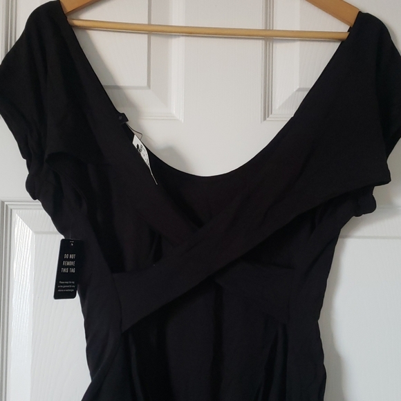 New! Cross-Back Thong Bodysuit - Picture 3 of 12